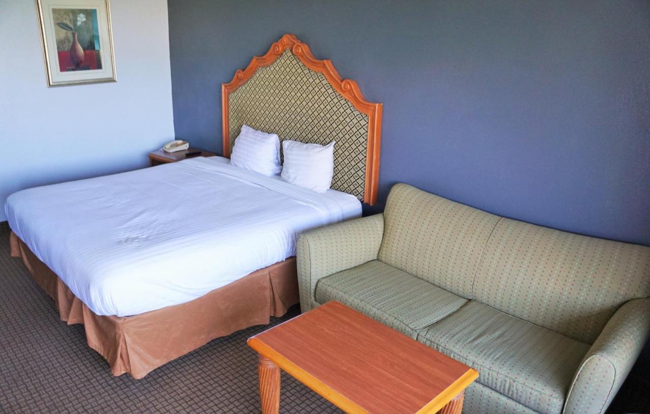Hotel Elev8 Conroe Extérieur photo