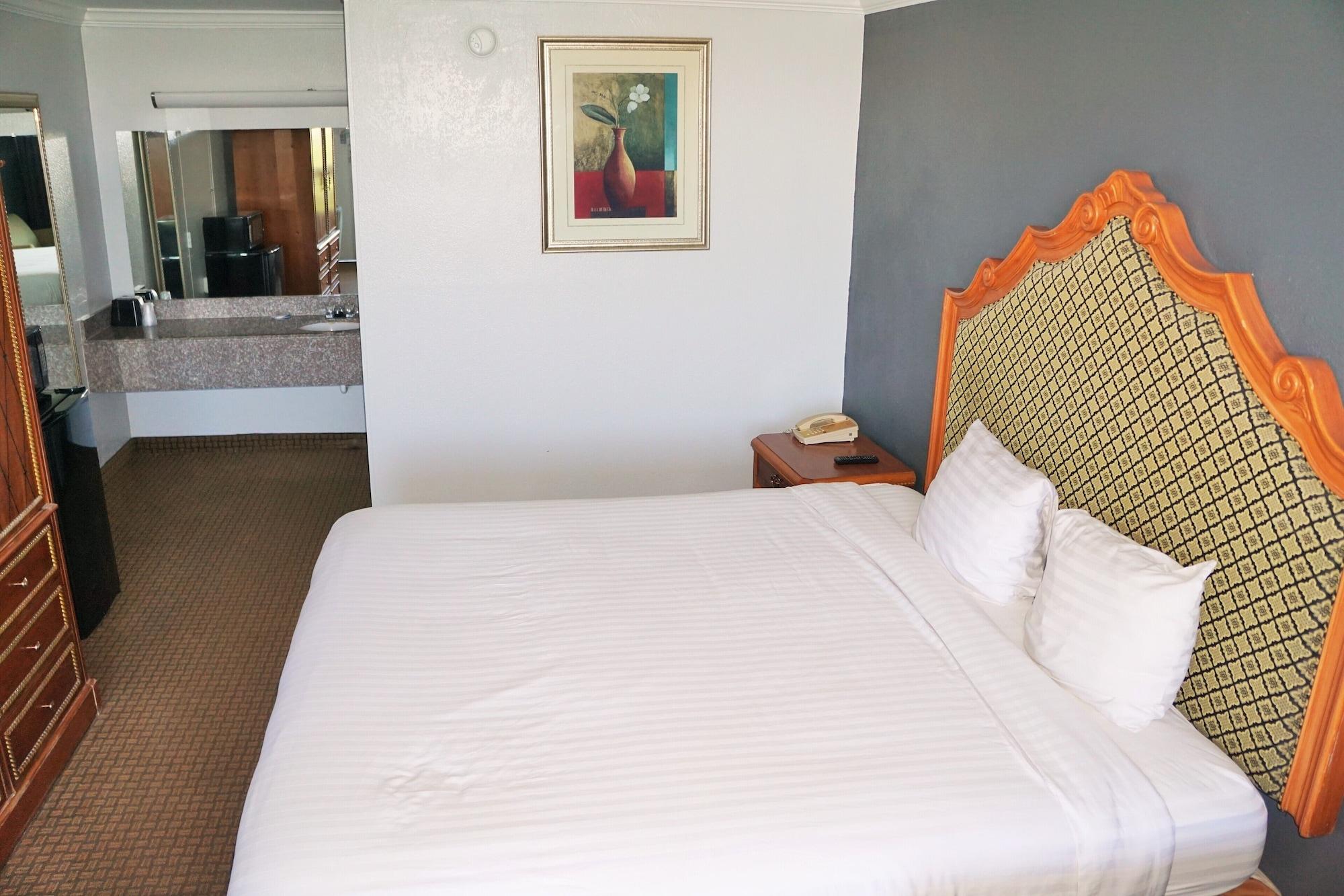 Hotel Elev8 Conroe Extérieur photo