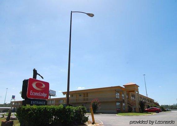 Hotel Elev8 Conroe Extérieur photo